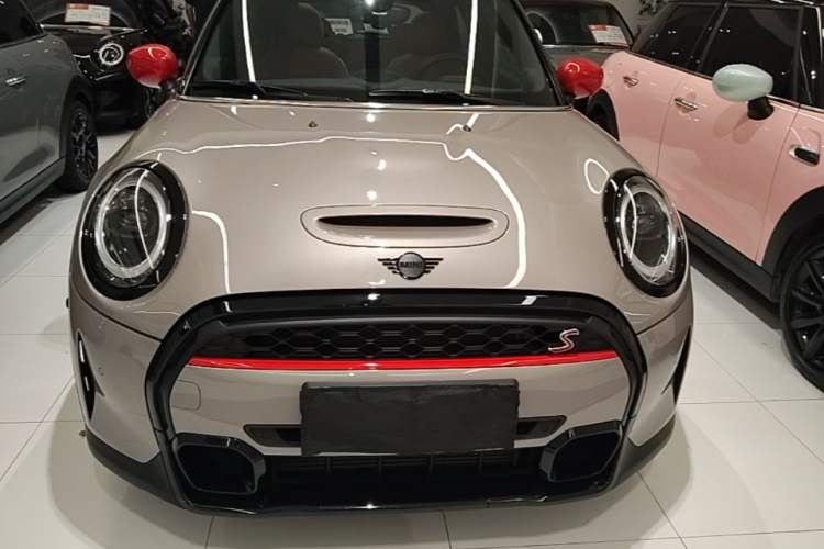 Used MINI 2023 Updated 2.0T COOPER S Artist Front