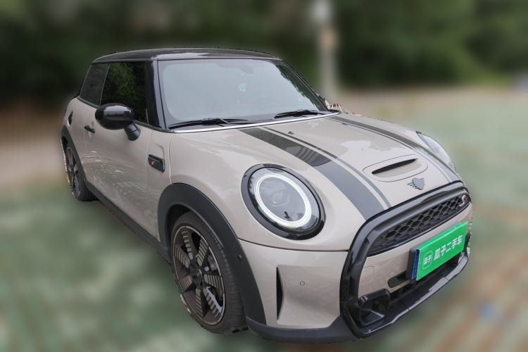 Used MINI 2023 Updated 2.0T COOPER S Artist Front Right 45 Deg