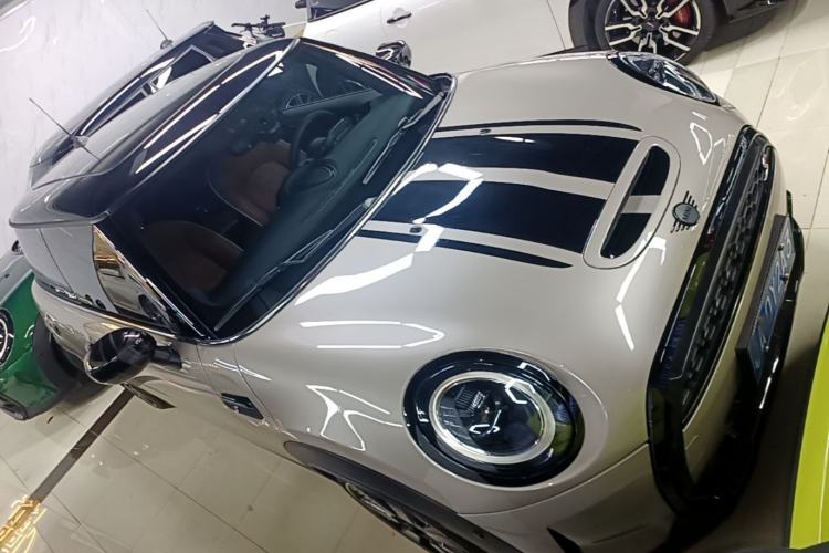 Used MINI 2023 Updated 2.0T COOPER S Artist Front Right 45 Deg