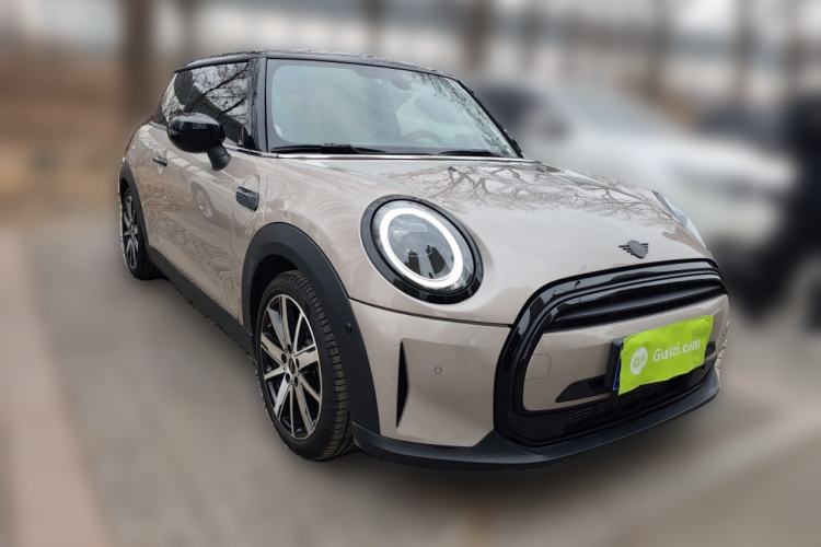 Used MINI 2023 1.5T COOPER Artist Front Right 45 Deg
