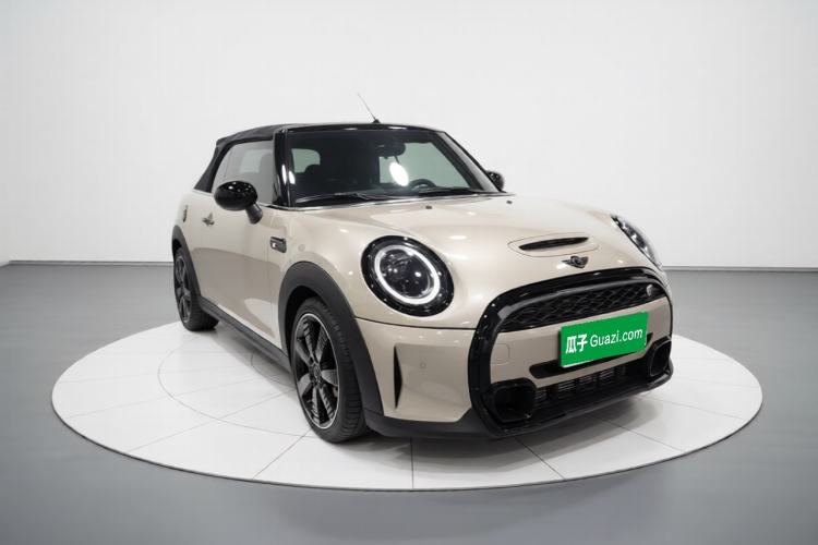 Used MINI 2023 Revised 2.0T COOPER S CABRIO Artist Front Right 45 Deg