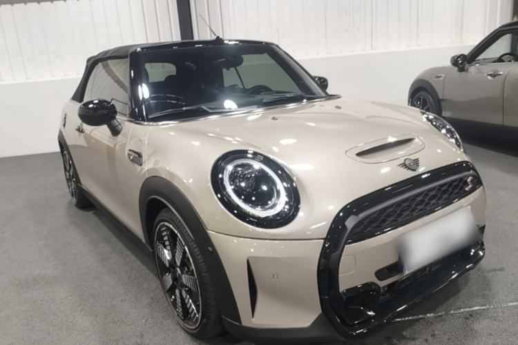 Used MINI 2023 Revised 2.0T COOPER S CABRIO Artist Front Right 45 Deg