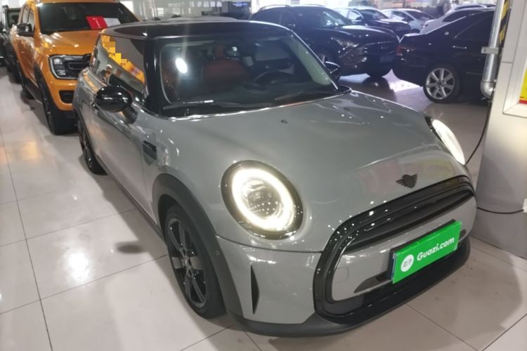 Used MINI 2023 1.5T COOPER Artist Front Right 45 Deg