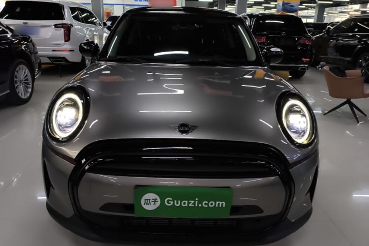 Used MINI 2023 1.5T ONE Front