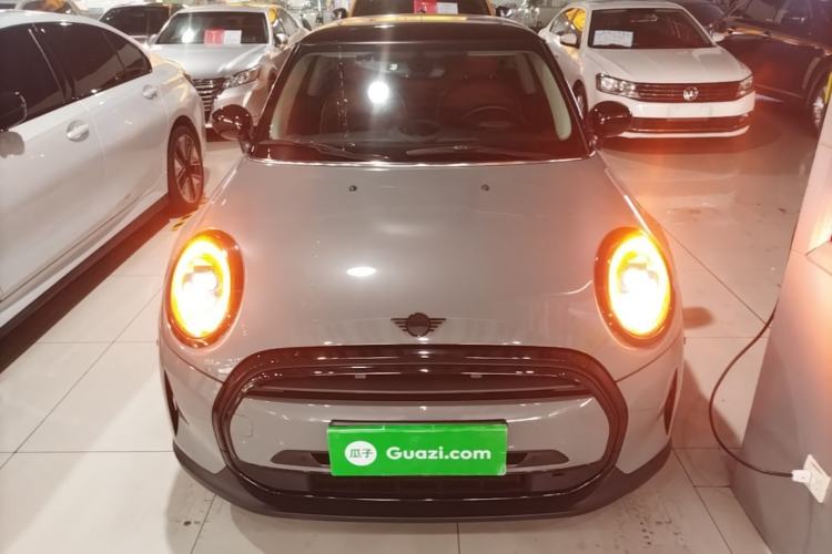 Used MINI 2023 1.5T COOPER Artist Front
