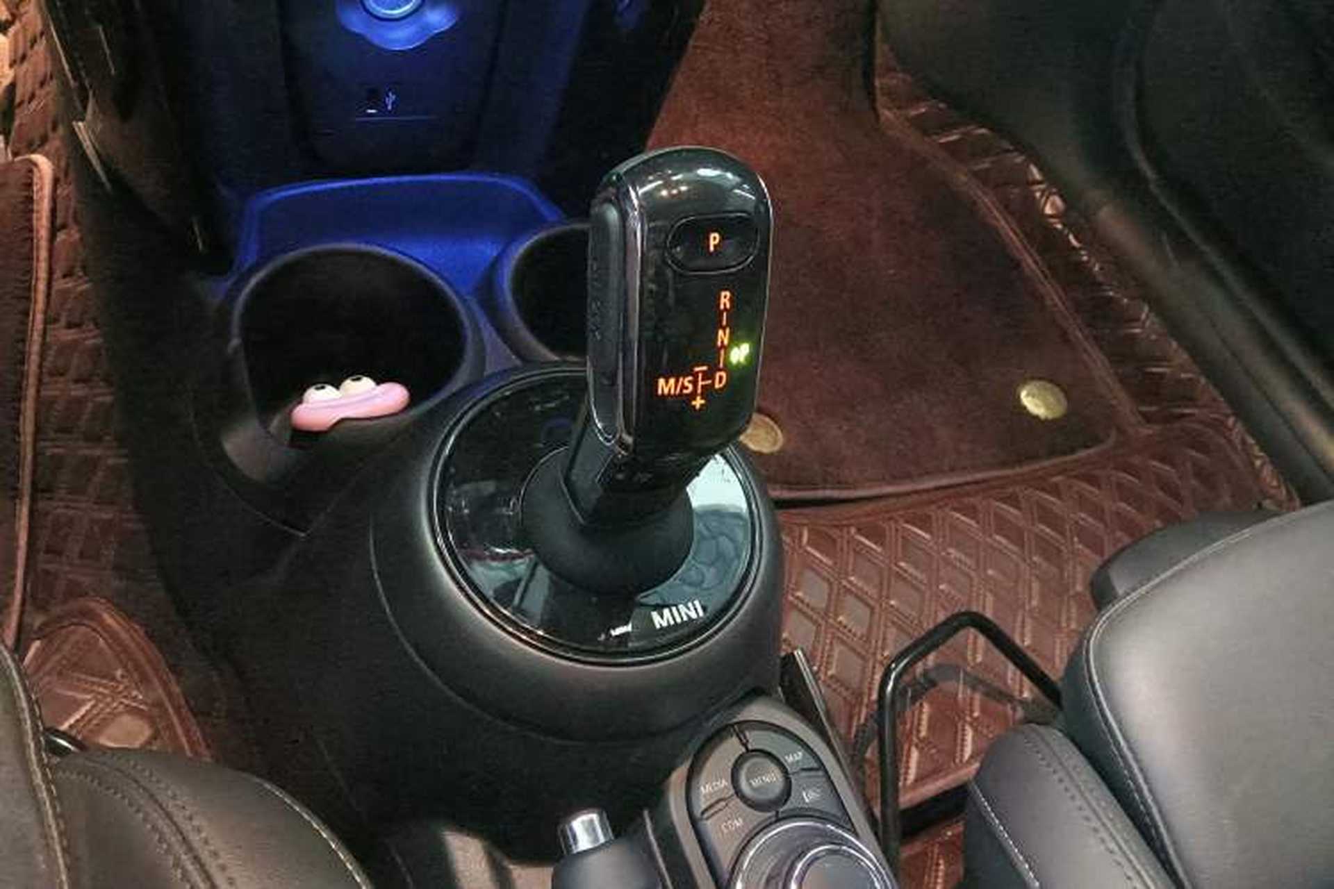 Used MINI 2023 Updated 1.5T COOPER Artist Gear Lever