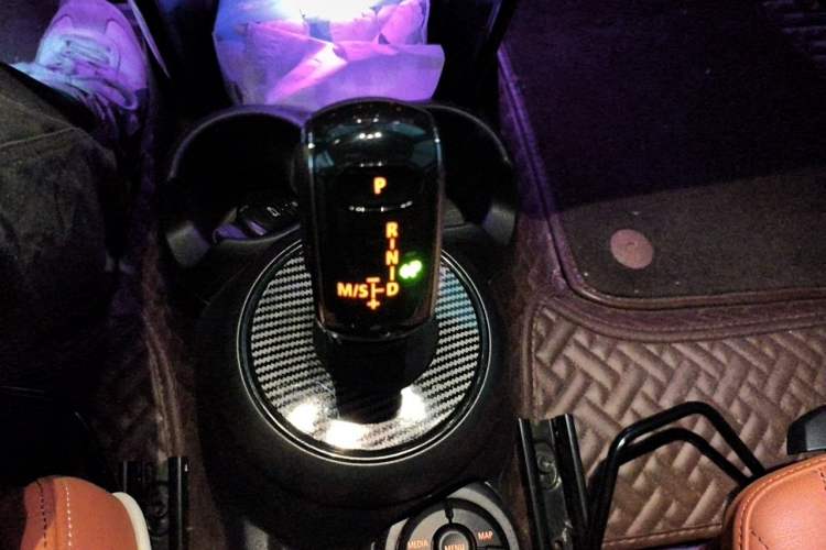 Used MINI 2023 Updated 2.0T COOPER S Artist Gear Lever