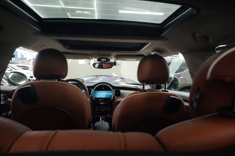 Used MINI 2023 2.0T COOPER S Artist Headliner