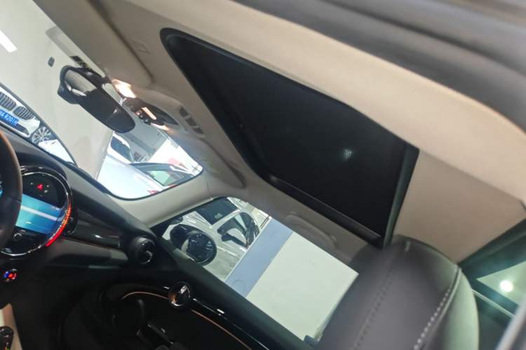 Used MINI 2023 Updated 1.5T COOPER Artist Headliner