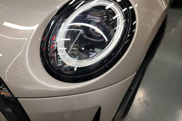 Used MINI 2023 2.0T COOPER S Artist Left Front Headlight