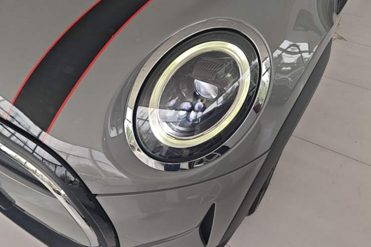 Used MINI 2023 1.5T ONE Left Front Headlight