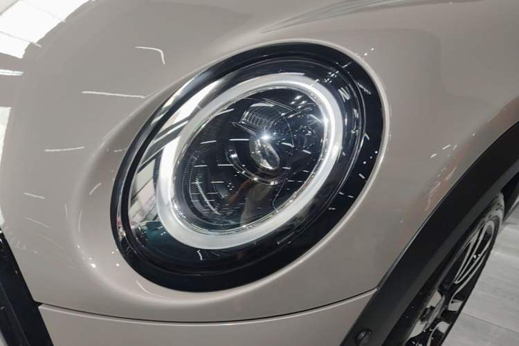 Used MINI 2023 Revised 1.5T COOPER CABRIO Artist Left Front Headlight