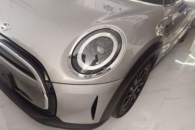 Used MINI 2023 1.5T ONE Left Front Headlight
