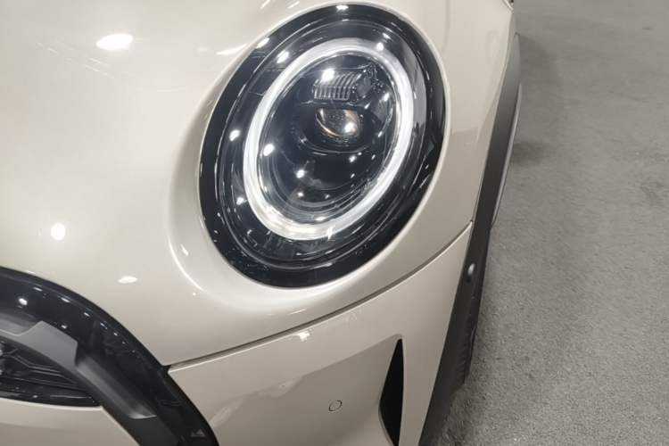 Used MINI 2023 Revised 2.0T COOPER S CABRIO Artist Left Front Headlight