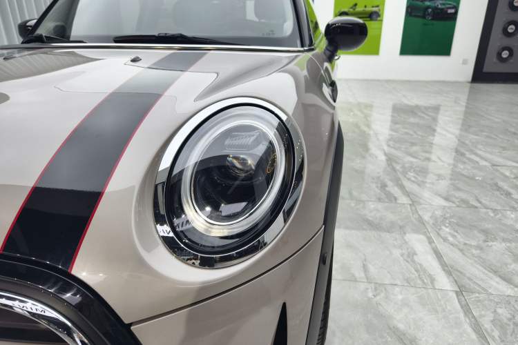 Used MINI 2023 Updated 1.5T COOPER Artist Left Front Headlight