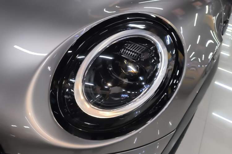 Used MINI 2023 1.5T ONE Left Front Headlight