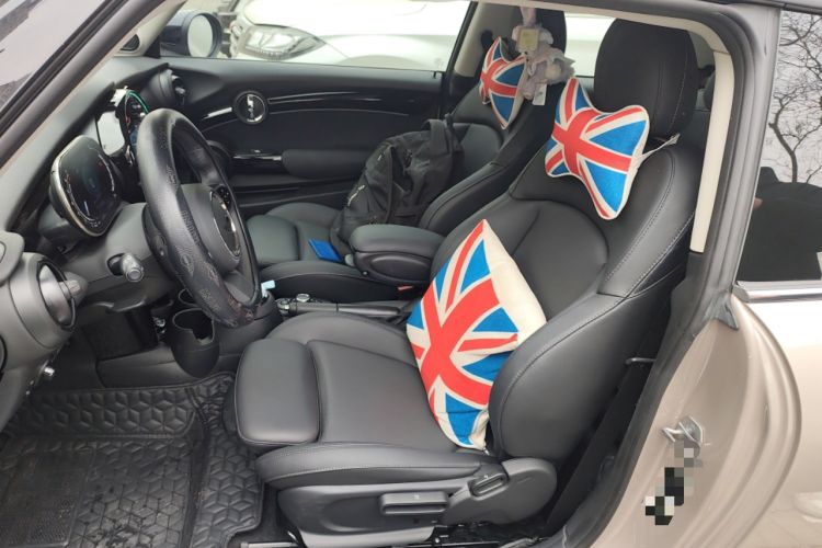Used MINI 2023 1.5T COOPER Artist Left Front Seat