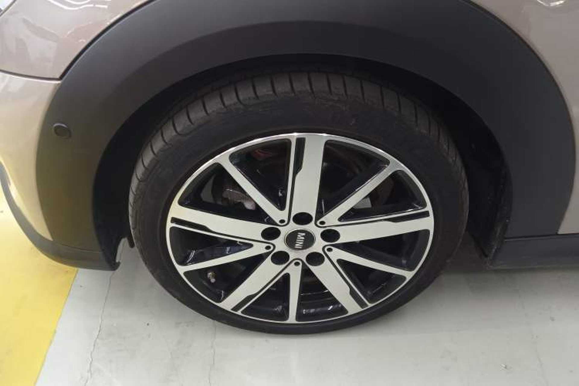 Used MINI 2023 Updated 1.5T COOPER Artist Left Front Wheel Hub
