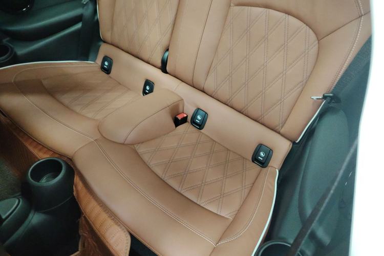 Used MINI 2023 2.0T COOPER S Artist Left Rear Seat