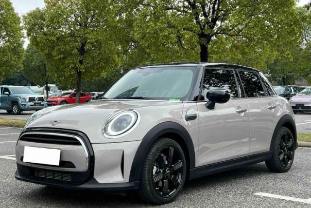 Used MINI 2023 Updated 1.5T COOPER Artist Five-Door Edition