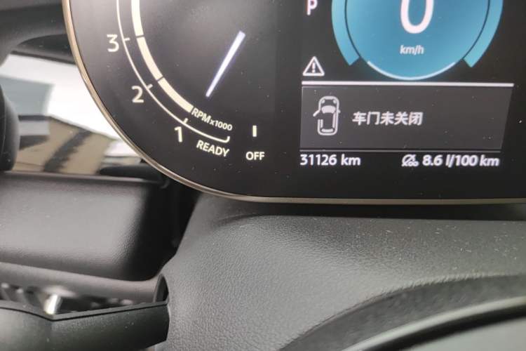 Used MINI 2023 1.5T COOPER Artist Odometer Close Up