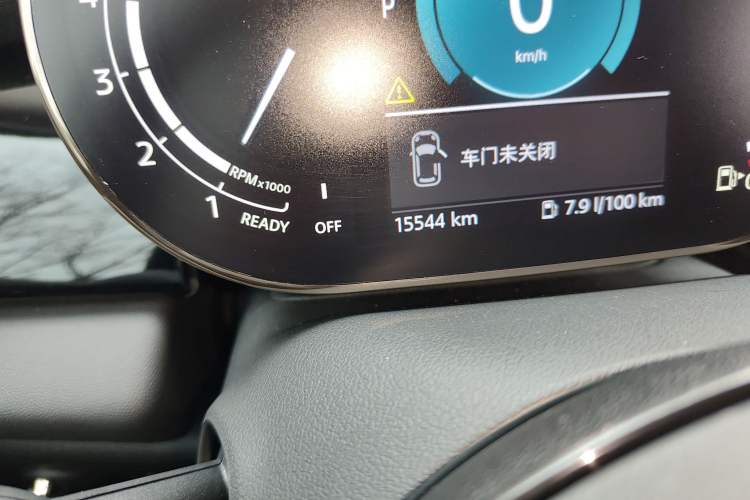 Used MINI 2023 1.5T COOPER Artist Odometer Close Up