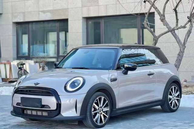 Used MINI 2023 1.5T COOPER Artist