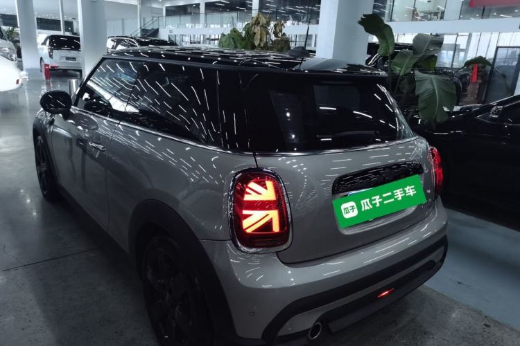Used MINI 2023 Updated 1.5T COOPER Artist Rear Left 45 Deg