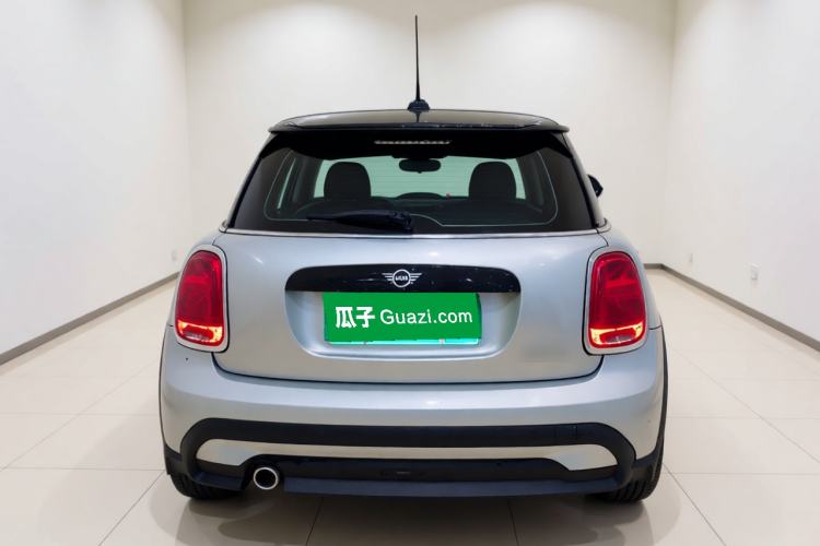 Used MINI 2023 Updated 1.5T COOPER Artist Rear