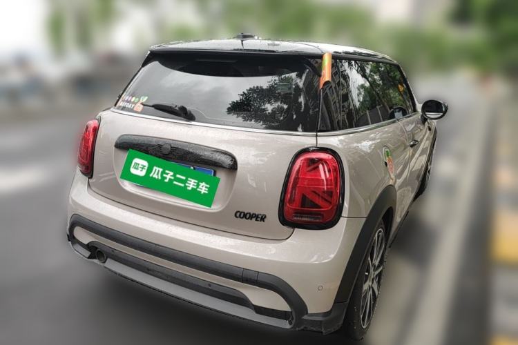 Used MINI 2023 1.5T COOPER Artist Rear Right 45 Deg