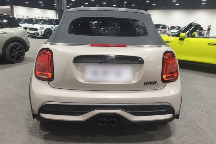 Used MINI 2023 Revised 2.0T COOPER S CABRIO Artist Rear