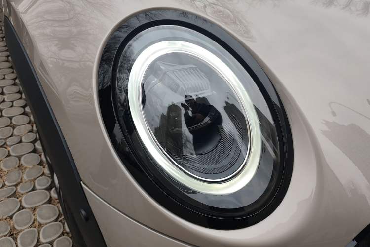 Used MINI 2023 1.5T COOPER Artist Right Front Headlight