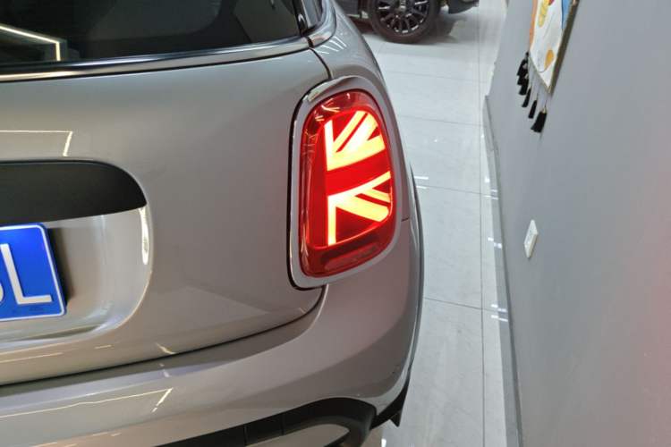 Used MINI 2023 1.5T ONE Right Rear Taillight