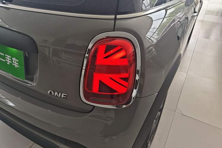 Used MINI 2023 1.5T ONE Right Rear Taillight