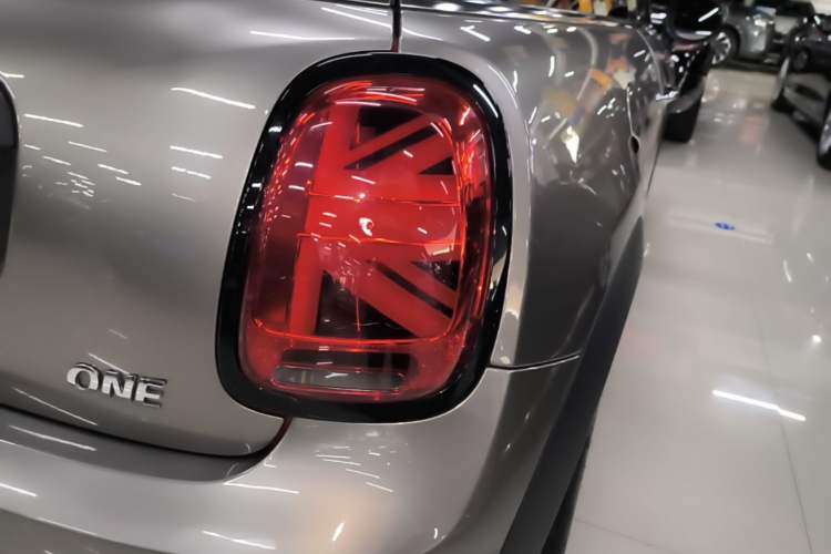 Used MINI 2023 1.5T ONE Right Rear Taillight
