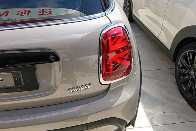 Used MINI 2023 Updated 1.5T COOPER Artist Right Rear Taillight