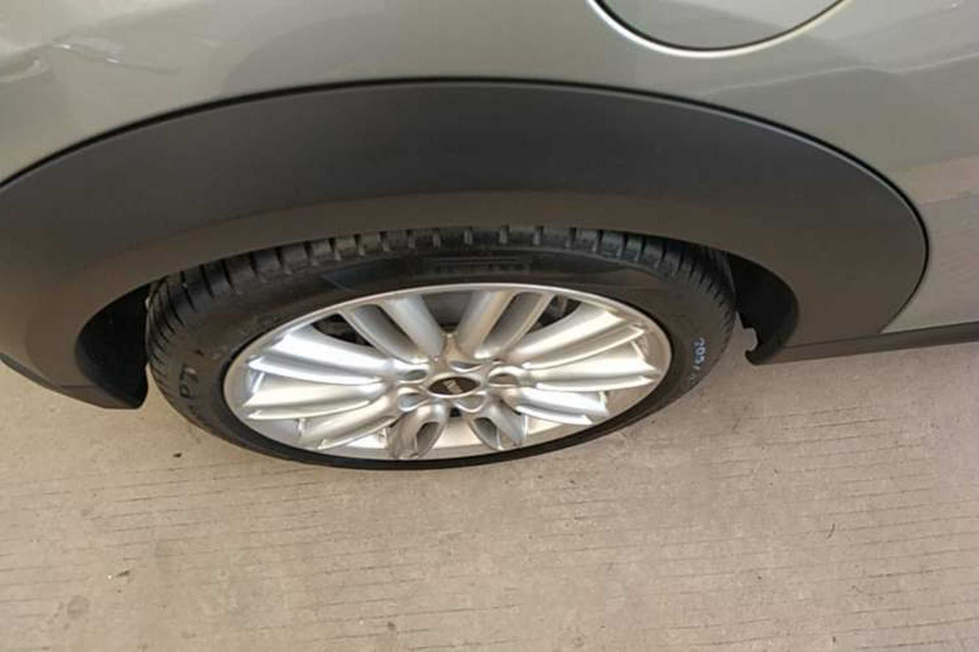 Used MINI 2023 Updated 1.5T COOPER Artist Right Rear Wheel Hub