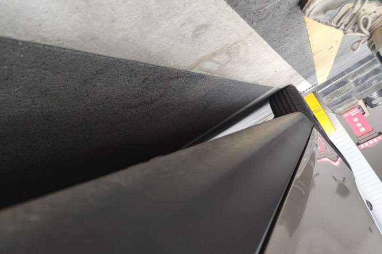 Used MINI 2023 Updated 1.5T COOPER Artist Five-Door Edition Right Side Sill