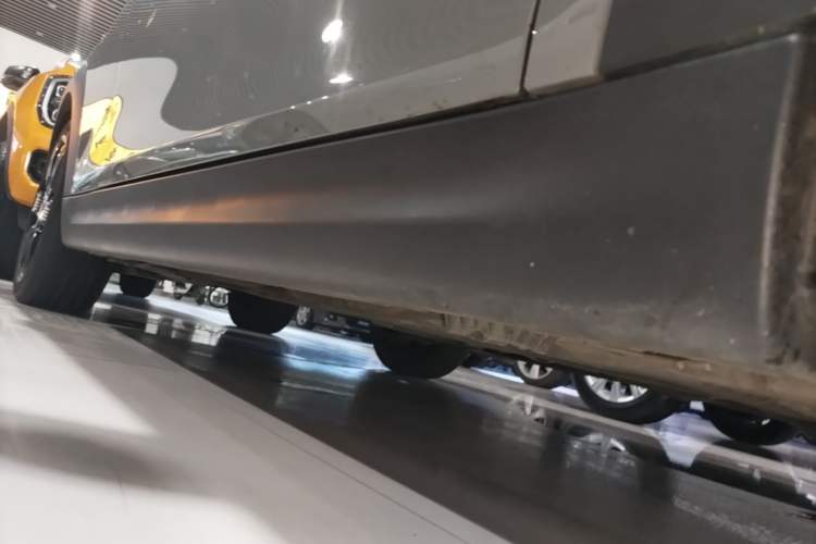 Used MINI 2023 1.5T COOPER Artist Right Side Sill