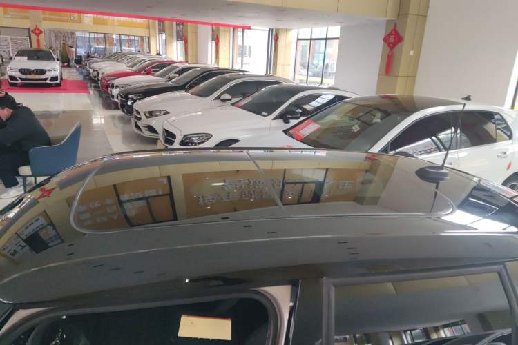 Used MINI 2023 Updated 1.5T COOPER Artist Five-Door Edition Roof