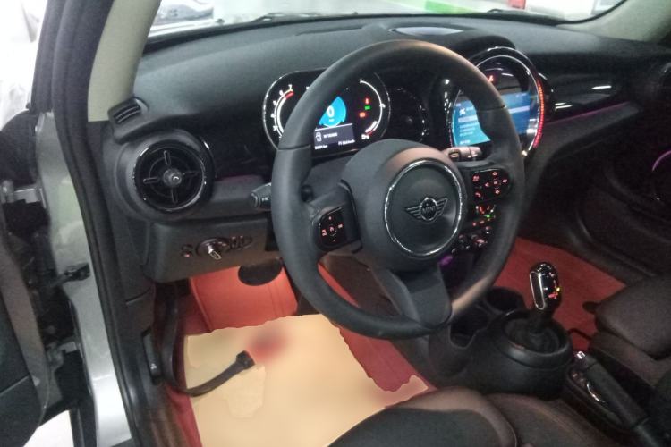 Used MINI 2023 Updated 1.5T COOPER Artist Steering Wheel