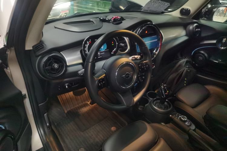 Used MINI 2023 1.5T COOPER Artist Steering Wheel