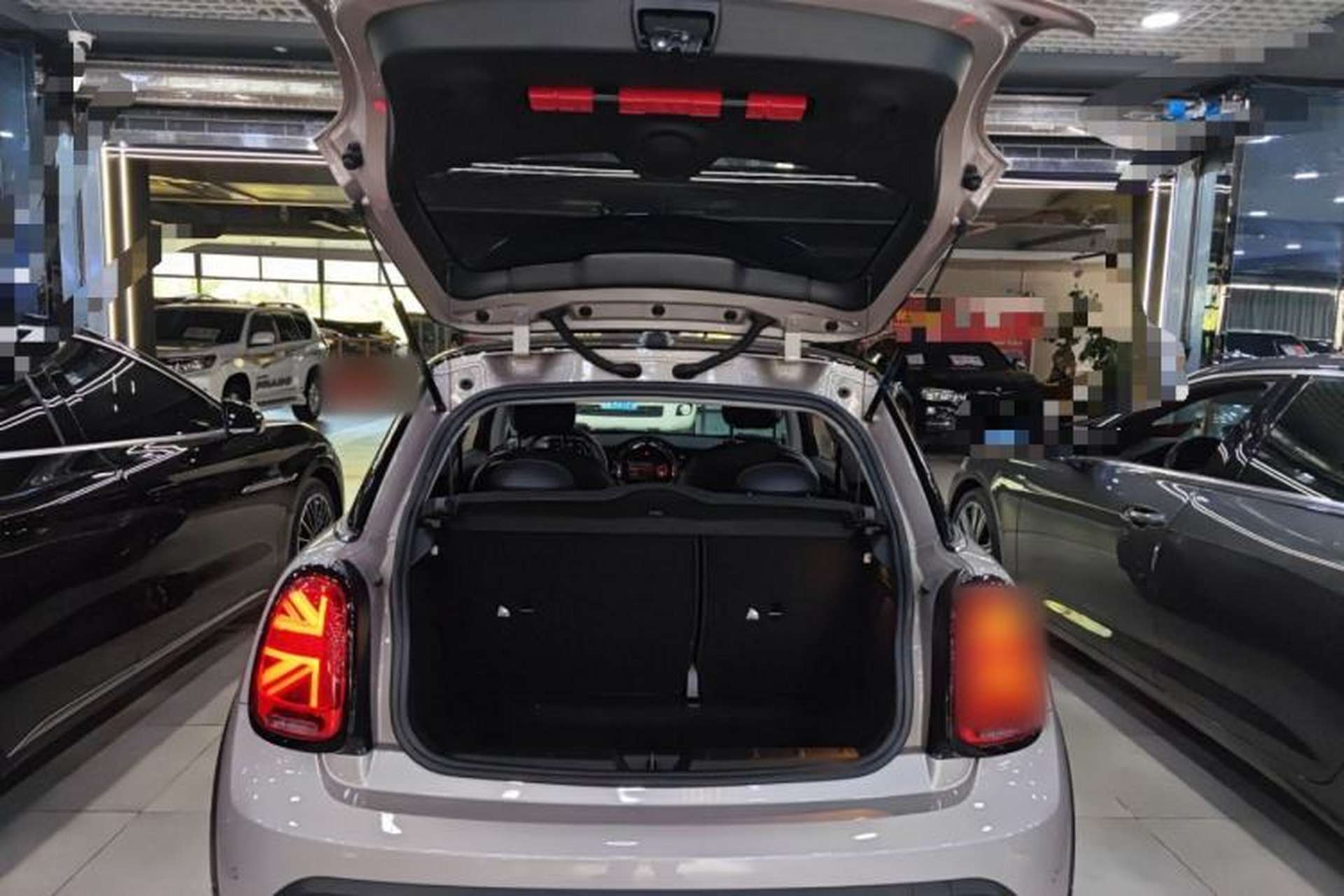 Used MINI 2023 2.0T COOPER S Artist Trunk