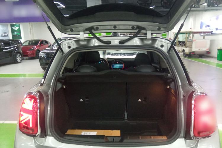 Used MINI 2023 Updated 1.5T COOPER Artist Trunk