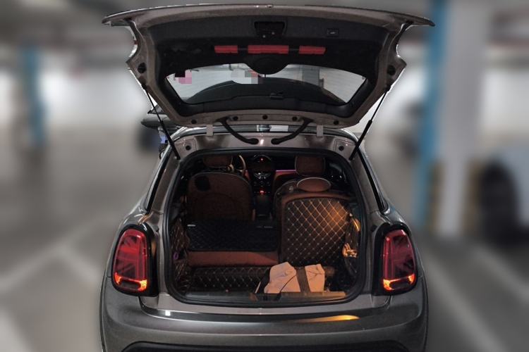 Used MINI 2023 Updated 2.0T COOPER S Artist Trunk