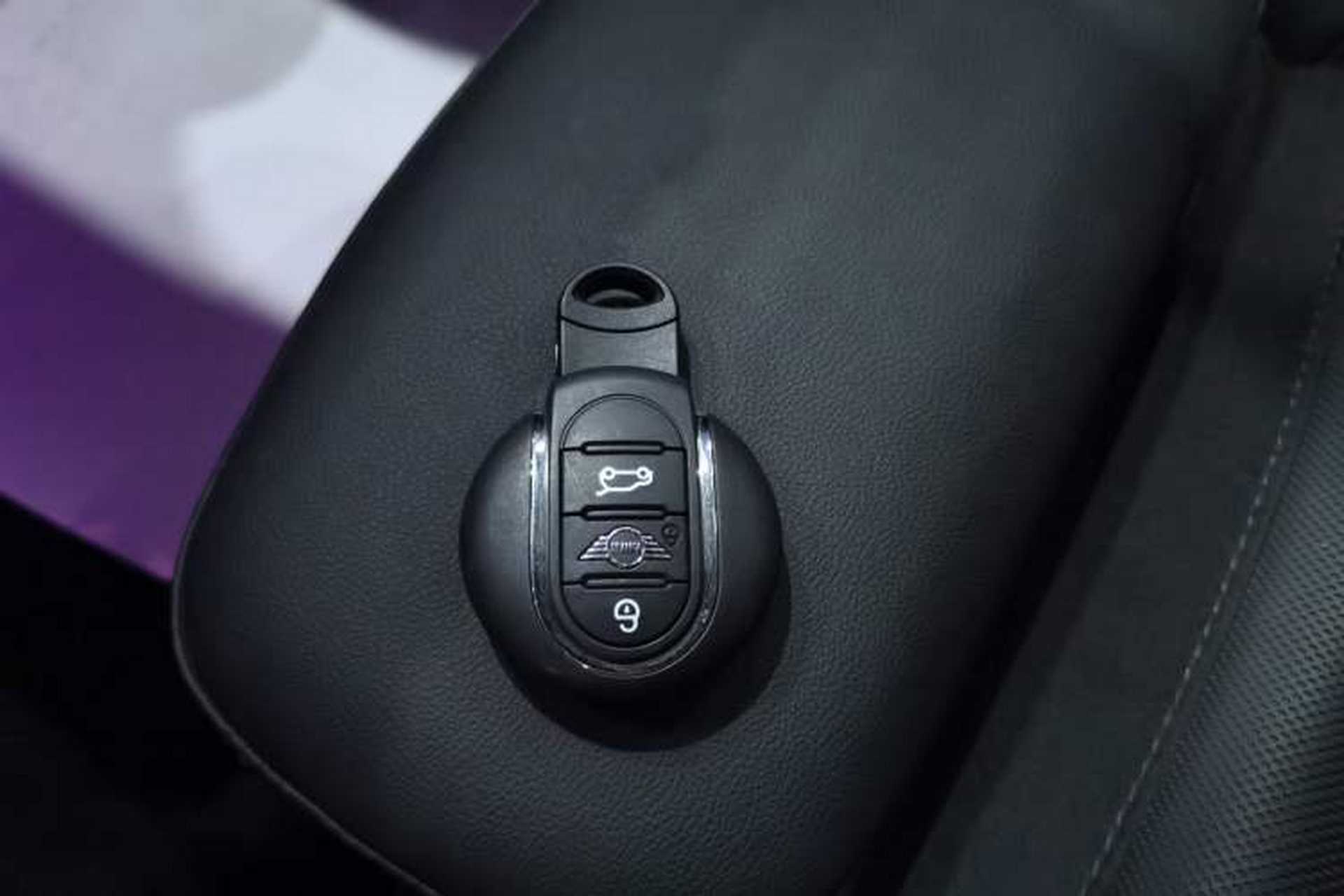 Used MINI 2023 Updated 1.5T COOPER Artist Vehicle Key