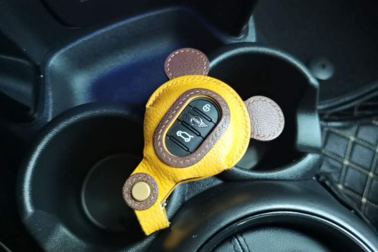 Used MINI 2023 Updated 1.5T COOPER Artist Vehicle Key