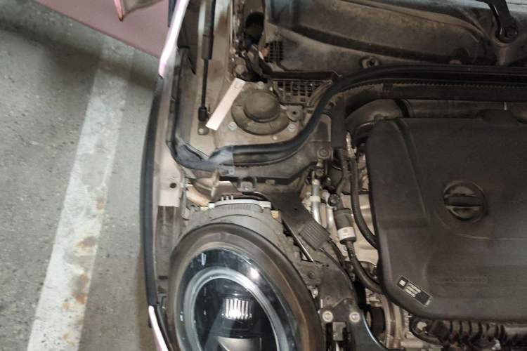 Used MINI 2023 Updated 1.5T COOPER Artist Engine Bay Right