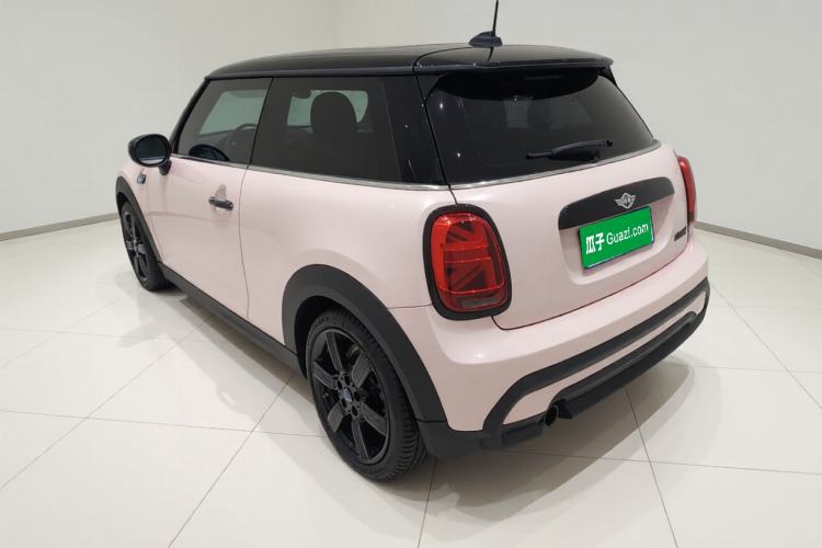 Used MINI 2023 Updated 1.5T COOPER Artist Exterior 2