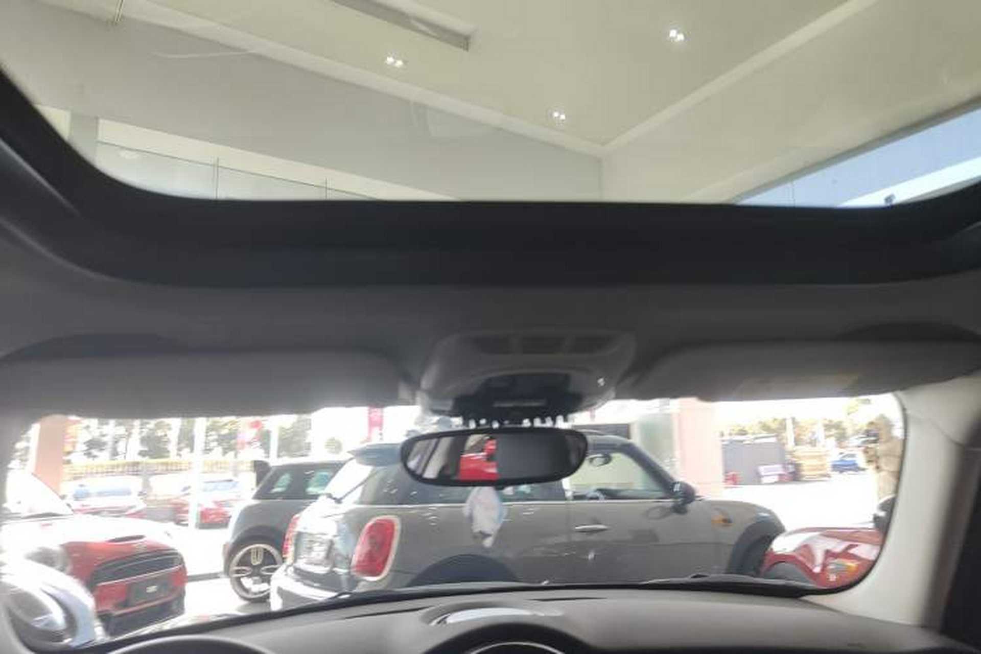 Used MINI 2023 Updated 1.5T COOPER Artist Five-Door Edition Audio And AC Panel